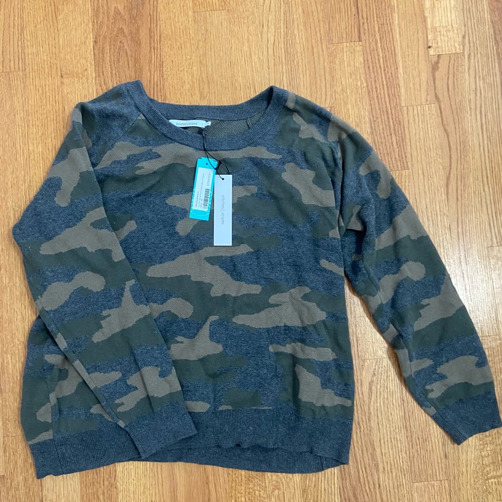 Stitches & Stripes camo sweater